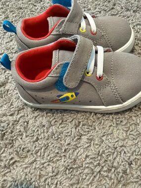 Toddler Grey Canvas Sneakers with Red Lining and Rocket Accent